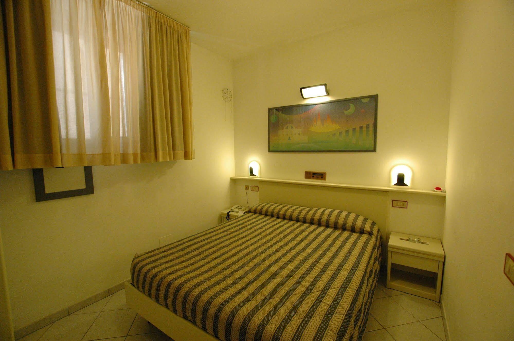 Hotel Crystal 4*